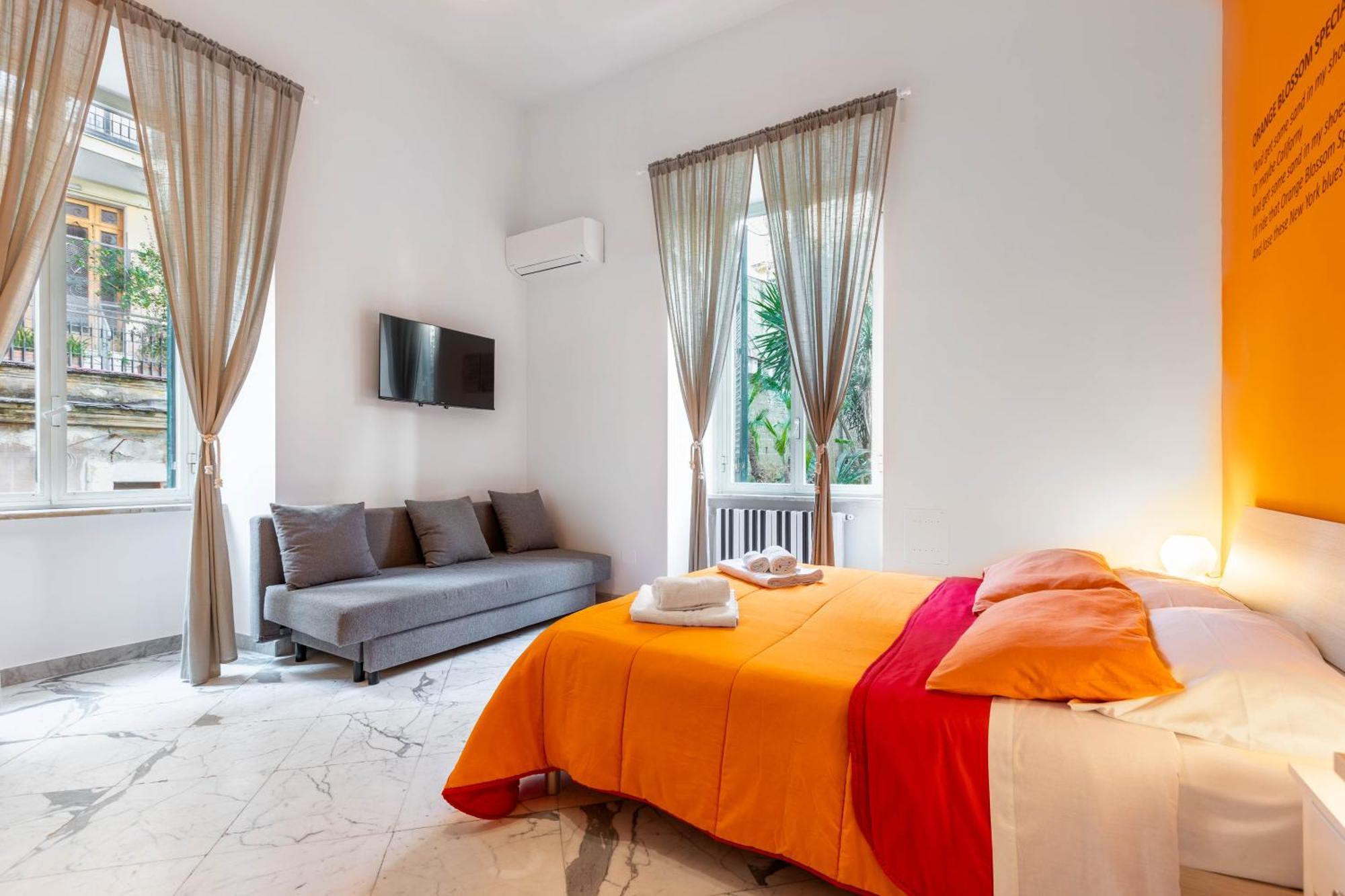 Colori E Note Bed & Breakfast เนเปิลส์ ภายนอก รูปภาพ