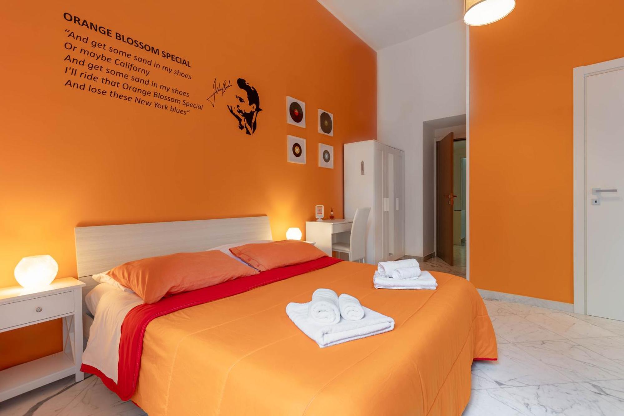 Colori E Note Bed & Breakfast เนเปิลส์ ภายนอก รูปภาพ