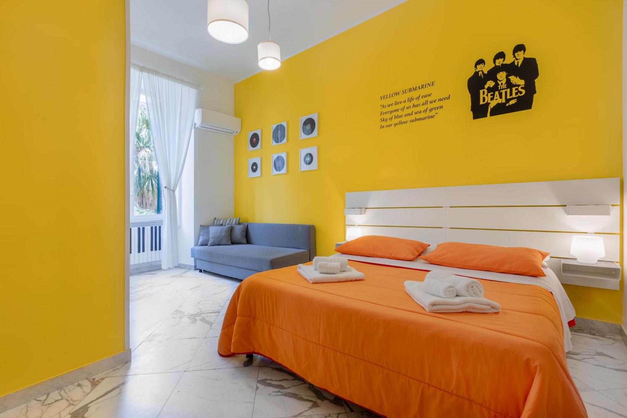 Colori E Note Bed & Breakfast เนเปิลส์ ภายนอก รูปภาพ