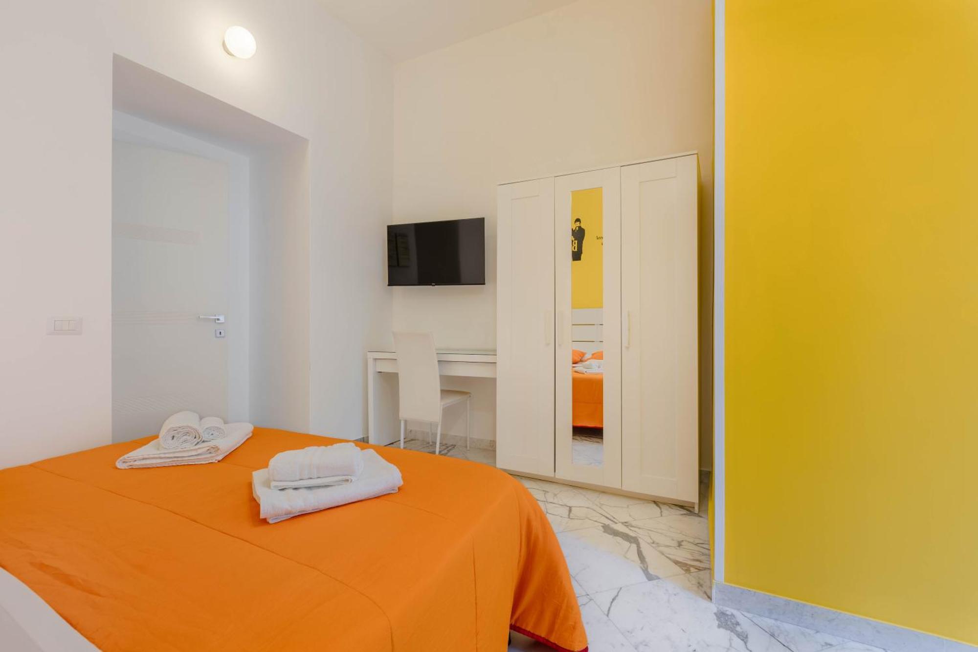 Colori E Note Bed & Breakfast เนเปิลส์ ภายนอก รูปภาพ